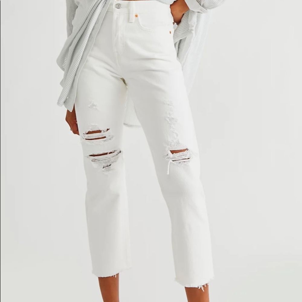 Levi’s premium wedgie straight jeans, size 24x28, cloud
